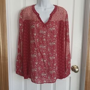 NWOT Caffe` Marraheah tunic